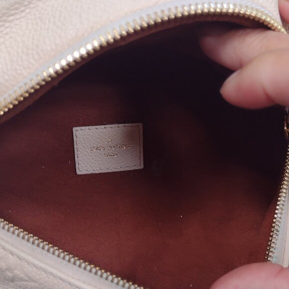 Louis Vuitton EMPRIENTE BUMBAG Créme Monogram Waist Crossbody 🤍 - Picture 12 of 16
